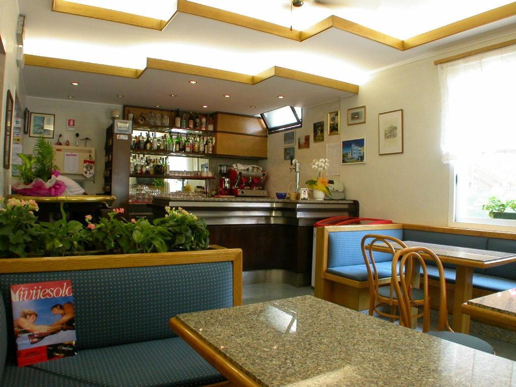 לידו די ג'סולו Albergo Aquila מראה חיצוני תמונה
