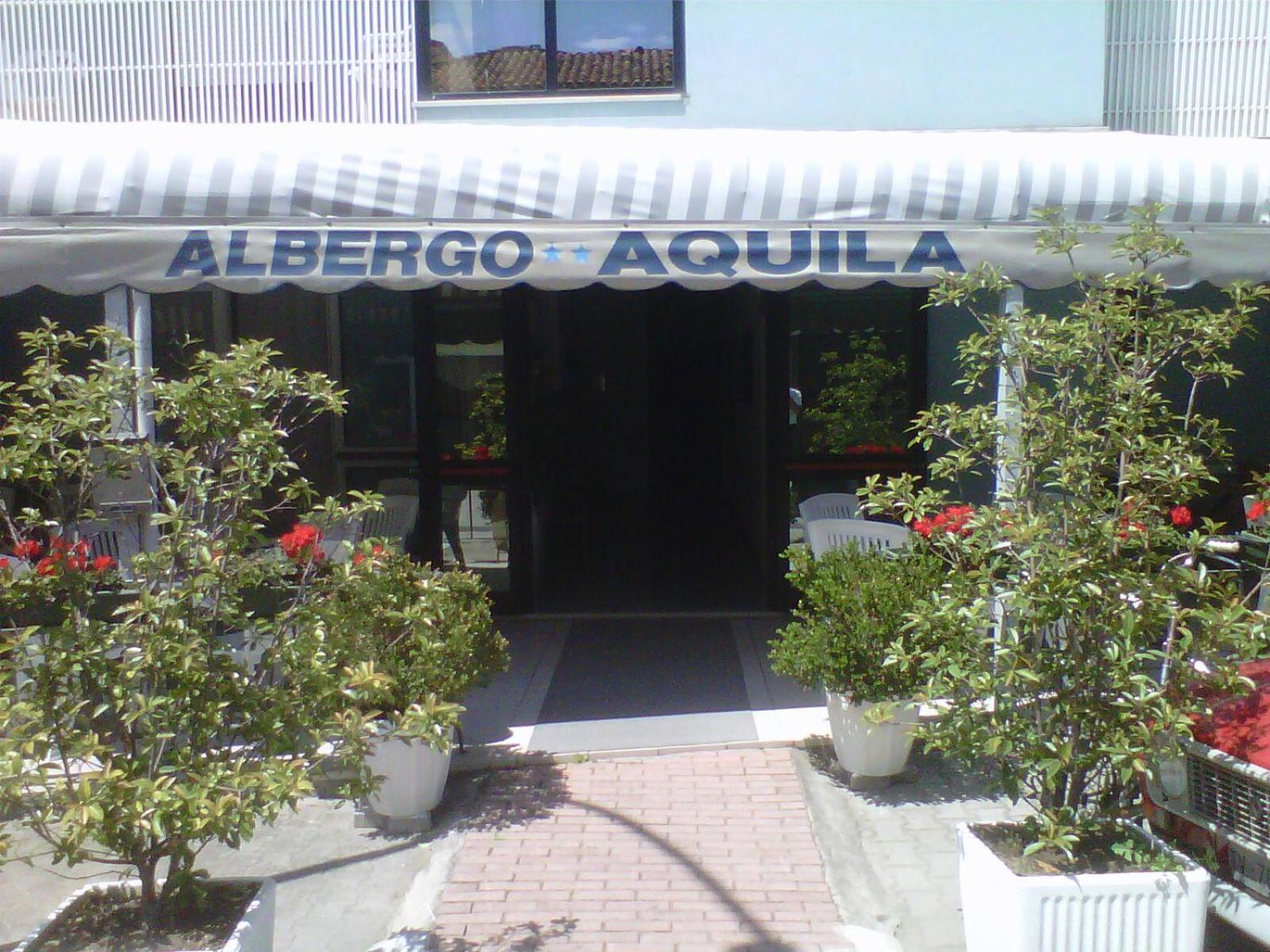לידו די ג'סולו Albergo Aquila מראה חיצוני תמונה